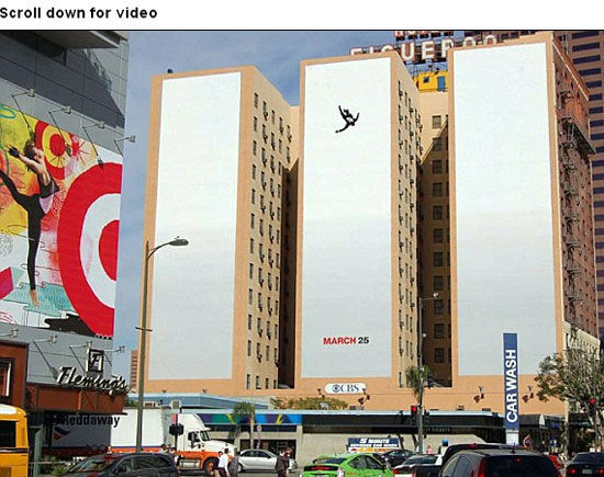 《广告狂人》在纽约市内的巨幅广告(网页截图) 《广告狂人》在纽约市内的巨幅广告(网页截图)